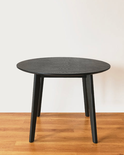 Tamu Wood Round Table (Black) [100cm]